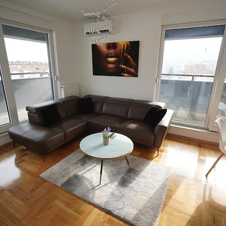 Apartman Venecija Баня-Лука Екстер'єр фото