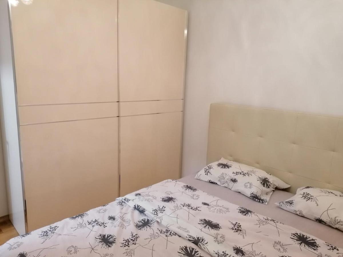 Apartman Venecija Баня-Лука Екстер'єр фото