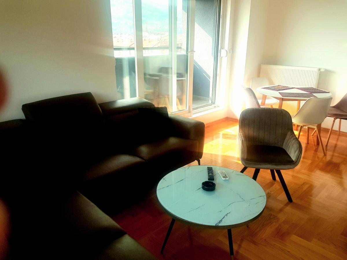 Apartman Venecija Баня-Лука Екстер'єр фото