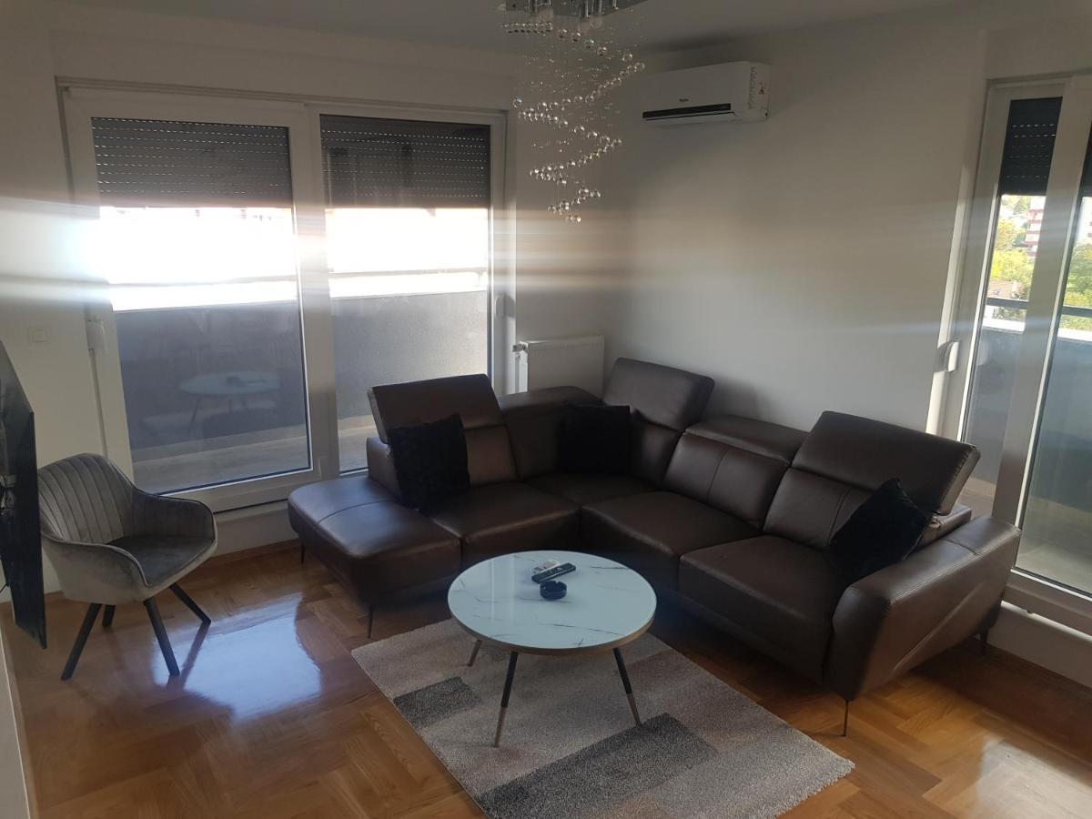 Apartman Venecija Баня-Лука Екстер'єр фото