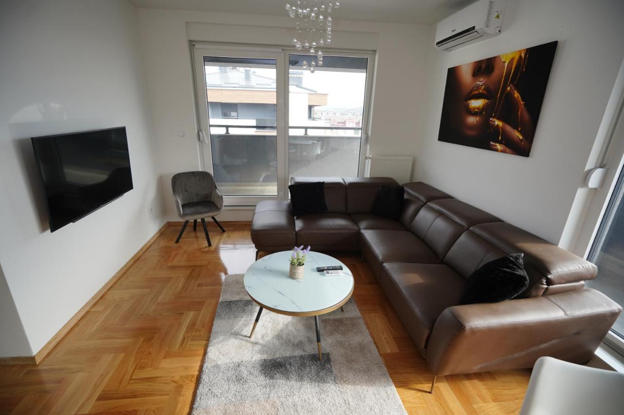 Apartman Venecija Баня-Лука Екстер'єр фото